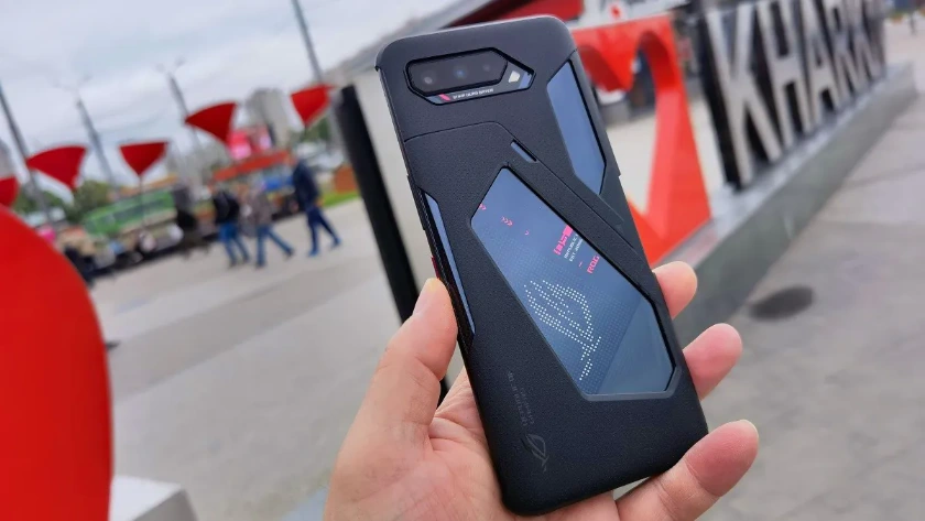 ASUS ROG Phone 5